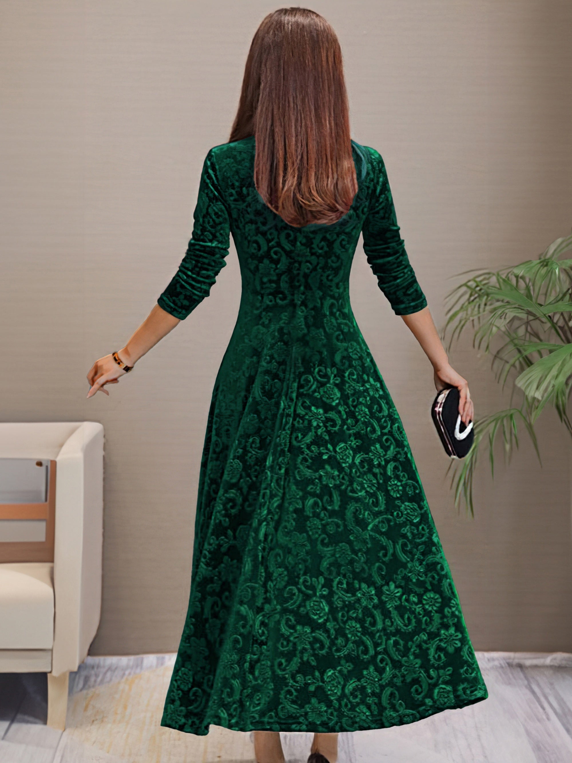 Voocci™ elegant long sleeve dress in green velvet with a beautiful floral pattern, perfect for formal occasions